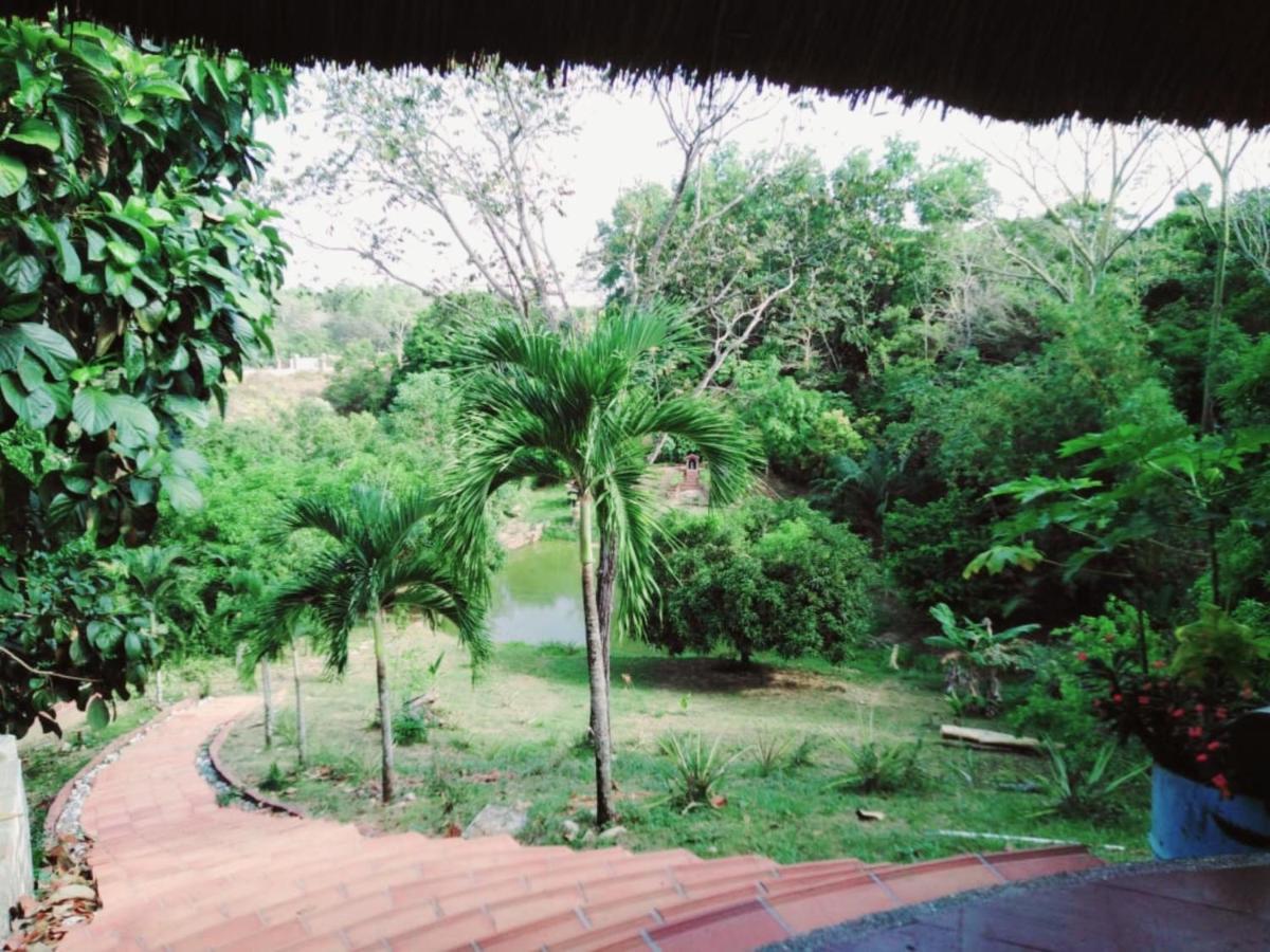 Casa Campo Emaus Caucasia Exterior photo